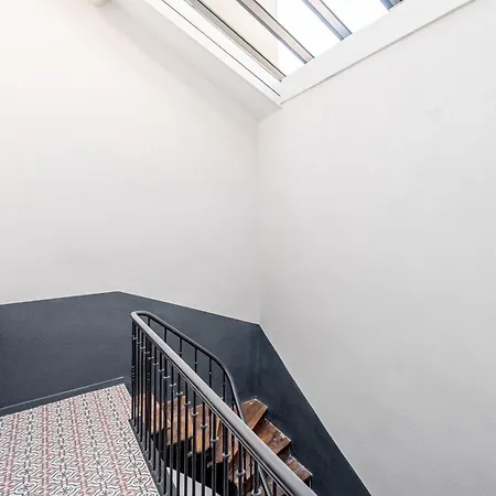 Thonon Centre Studio Mansarde Pour 2 Appartement